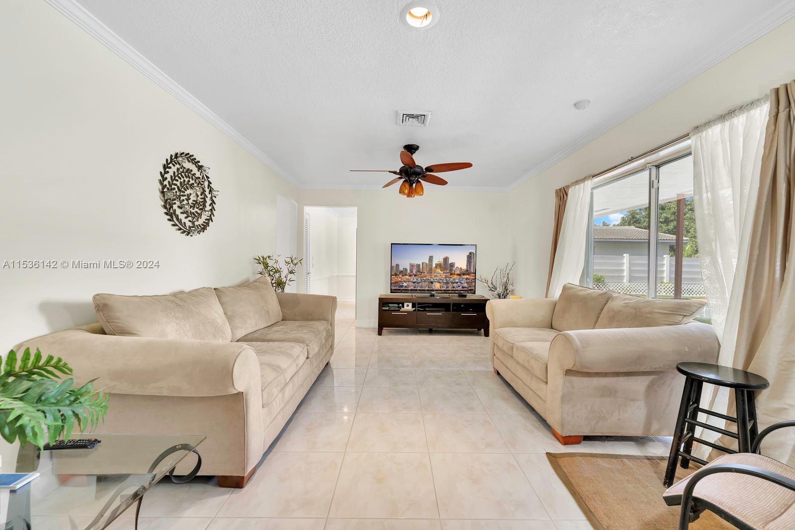 4815 Roosevelt St, Hollywood, Florida 33021, 3 Bedrooms Bedrooms, ,2 BathroomsBathrooms,Residential,For Sale,4815 Roosevelt St,A11536142