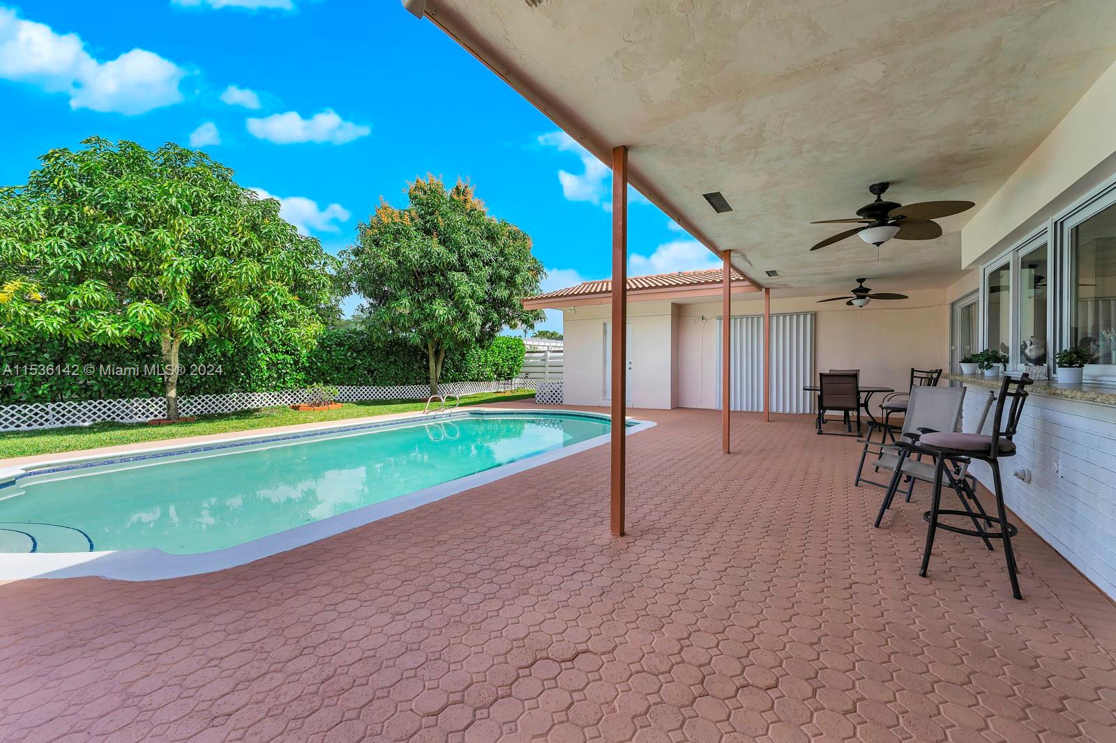 4815 Roosevelt St, Hollywood, Florida 33021, 3 Bedrooms Bedrooms, ,2 BathroomsBathrooms,Residential,For Sale,4815 Roosevelt St,A11536142