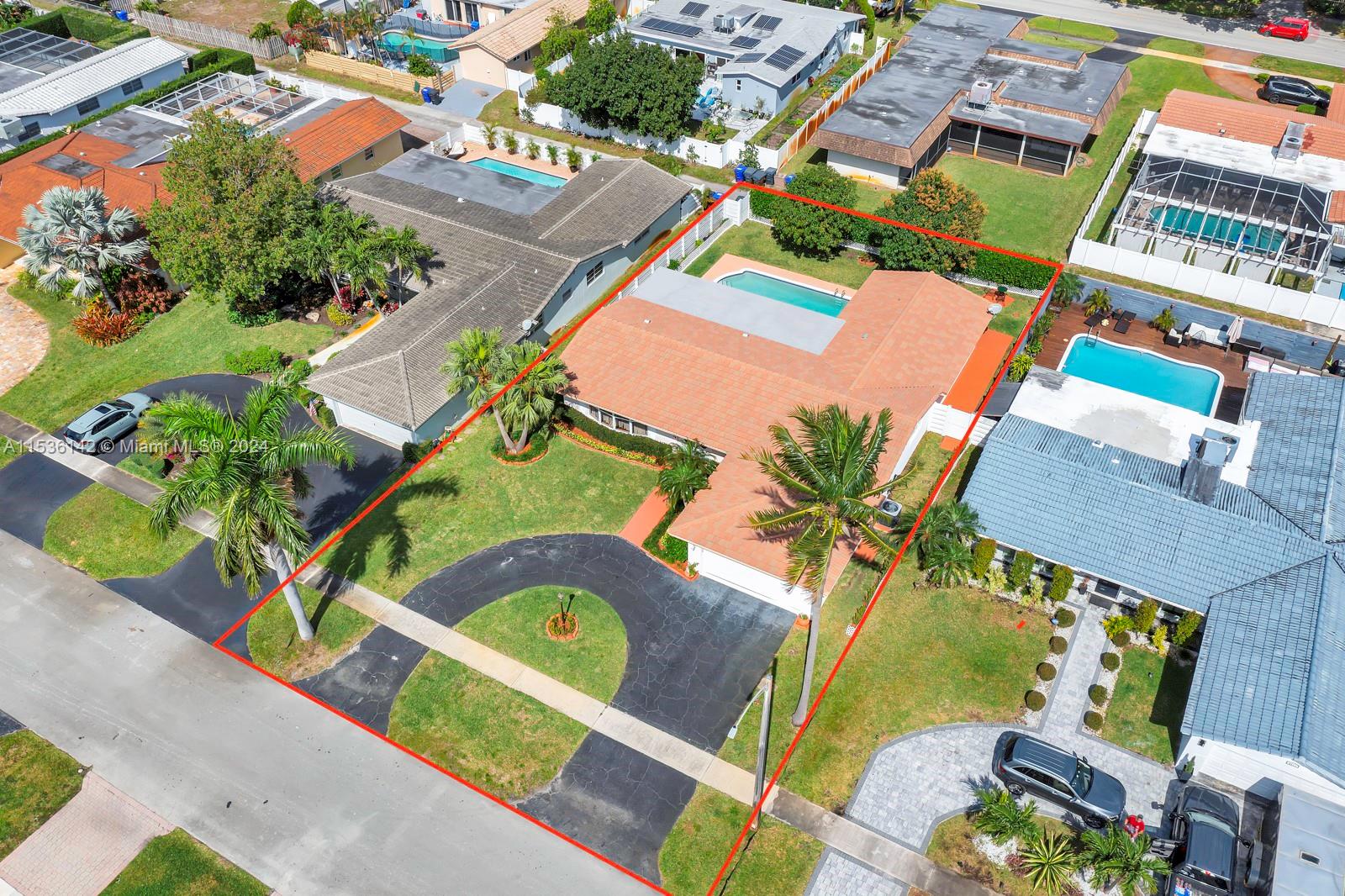 4815 Roosevelt St, Hollywood, Florida 33021, 3 Bedrooms Bedrooms, ,2 BathroomsBathrooms,Residential,For Sale,4815 Roosevelt St,A11536142