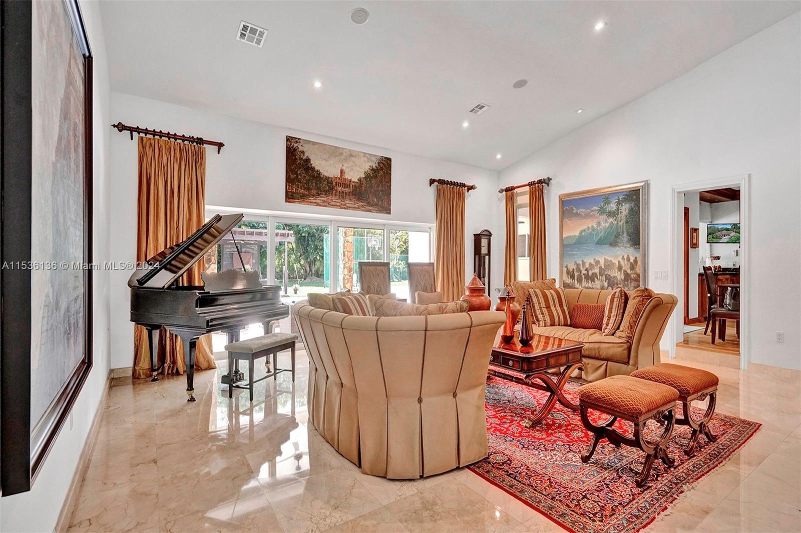 6650 112th St, Pinecrest, FL, 33156 United States, 5 Bedrooms Bedrooms, ,4 BathroomsBathrooms,Residential,For Sale,112th St,A11536136