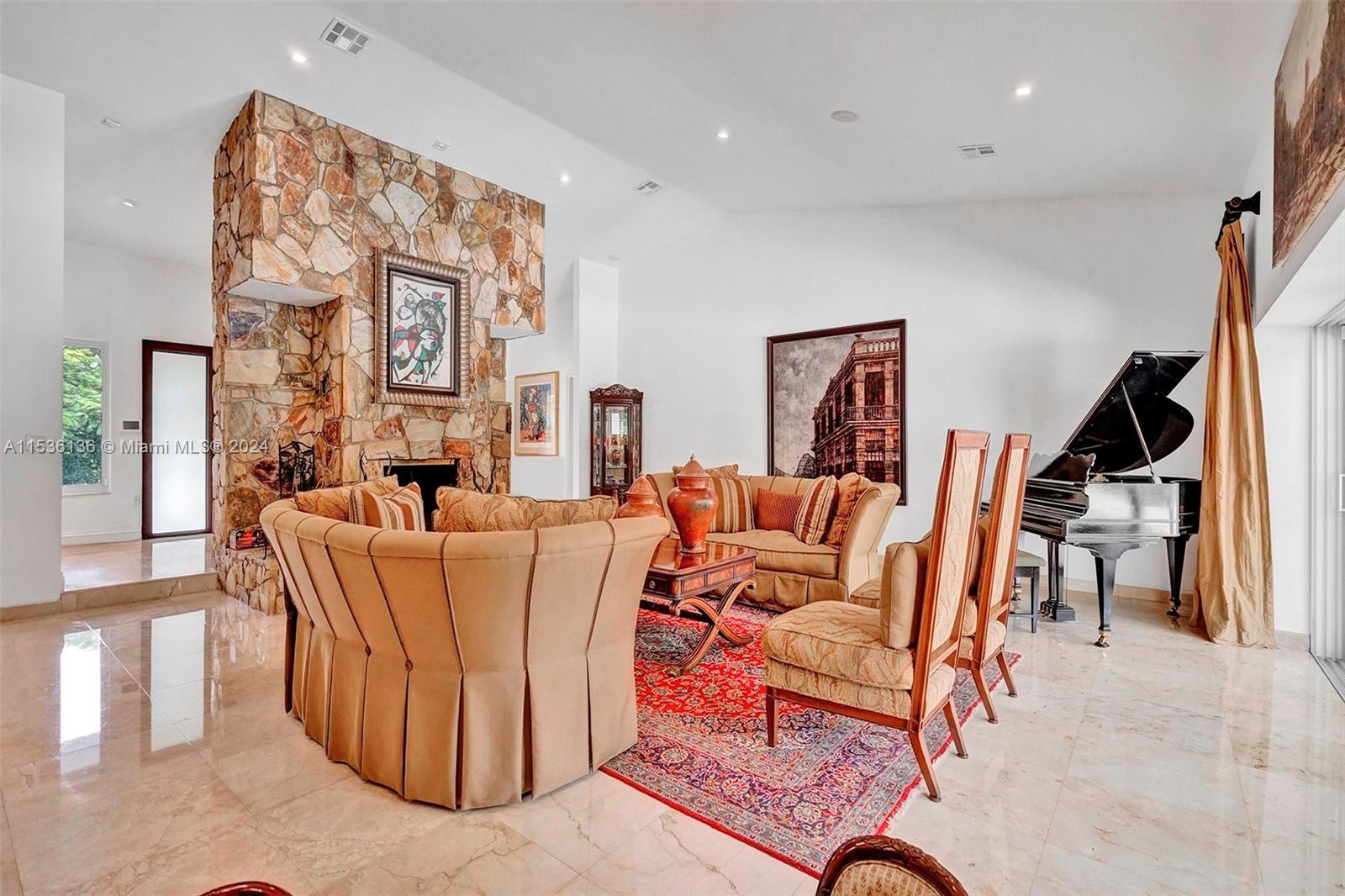 6650 112th St, Pinecrest, FL, 33156 United States, 5 Bedrooms Bedrooms, ,4 BathroomsBathrooms,Residential,For Sale,112th St,A11536136