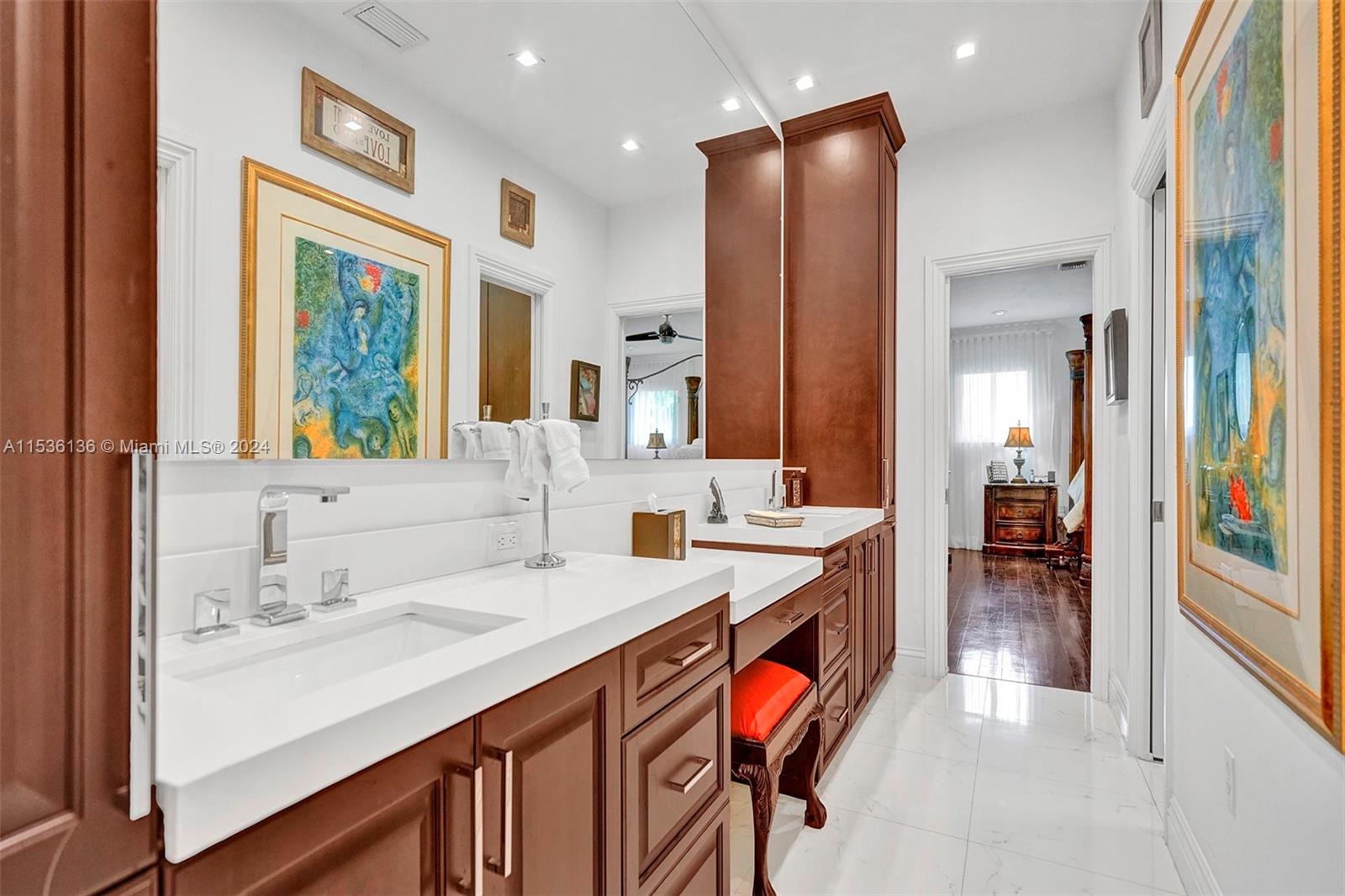 Master Bathroom Vanity