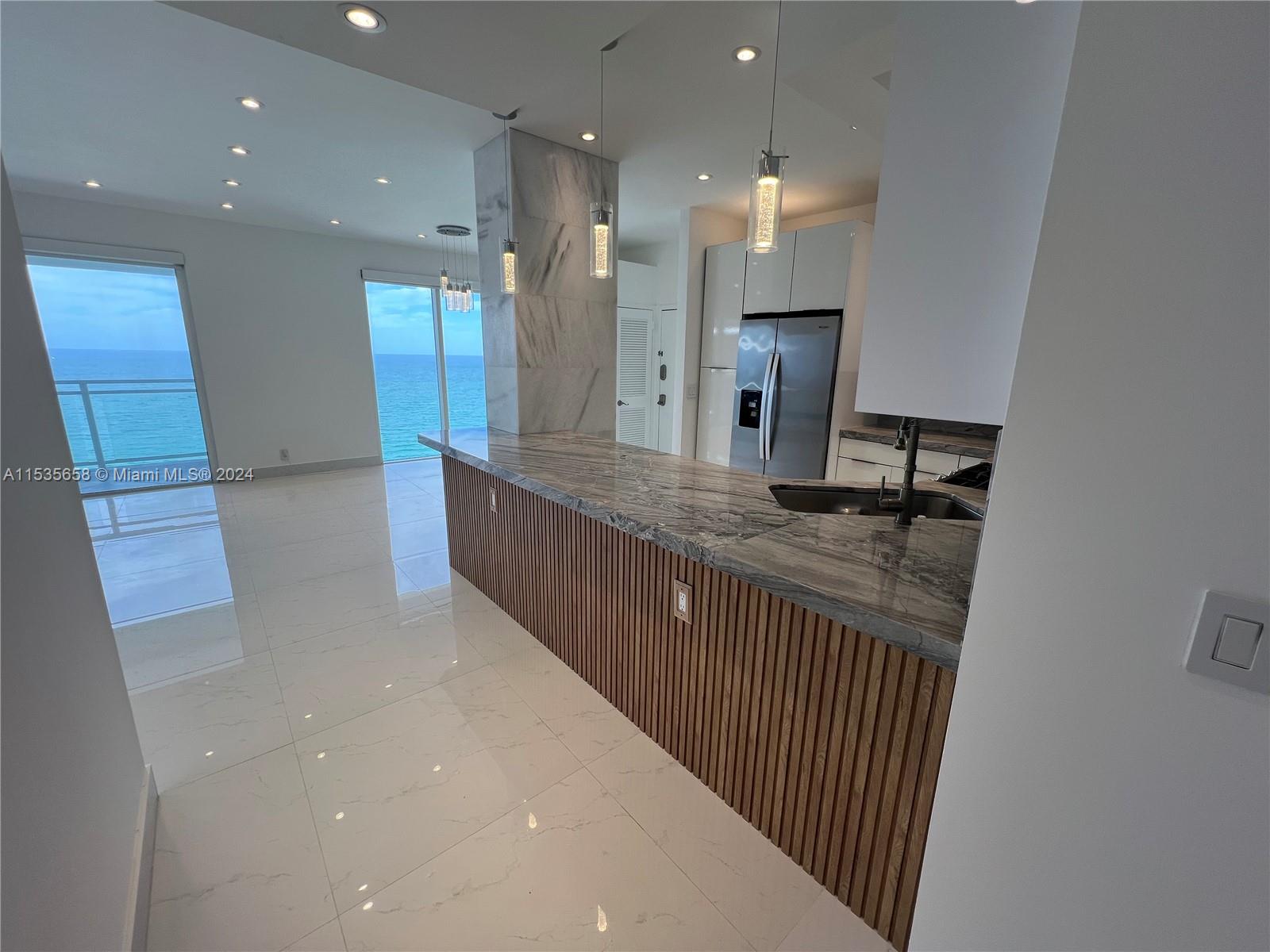 2030 S Ocean Dr 2221, Hallandale Beach, Florida 33009, 2 Bedrooms Bedrooms, ,2 BathroomsBathrooms,Residential,For Sale,2030 S Ocean Dr 2221,A11535658
