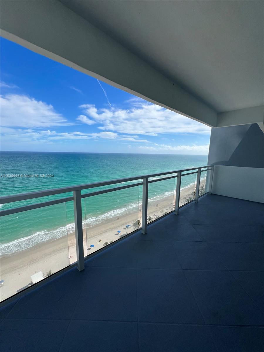 2030 S Ocean Dr 2221, Hallandale Beach, Florida 33009, 2 Bedrooms Bedrooms, ,2 BathroomsBathrooms,Residential,For Sale,2030 S Ocean Dr 2221,A11535658