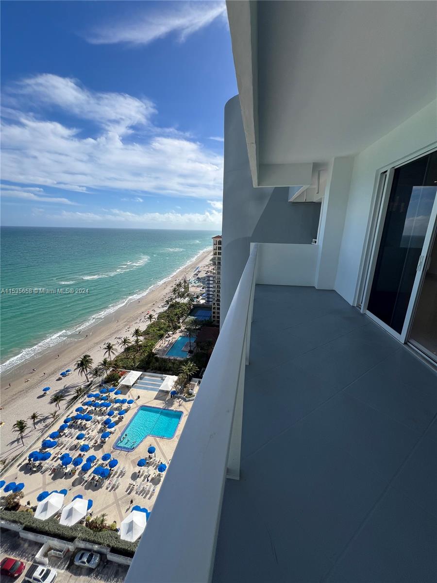 2030 S Ocean Dr 2221, Hallandale Beach, Florida 33009, 2 Bedrooms Bedrooms, ,2 BathroomsBathrooms,Residential,For Sale,2030 S Ocean Dr 2221,A11535658