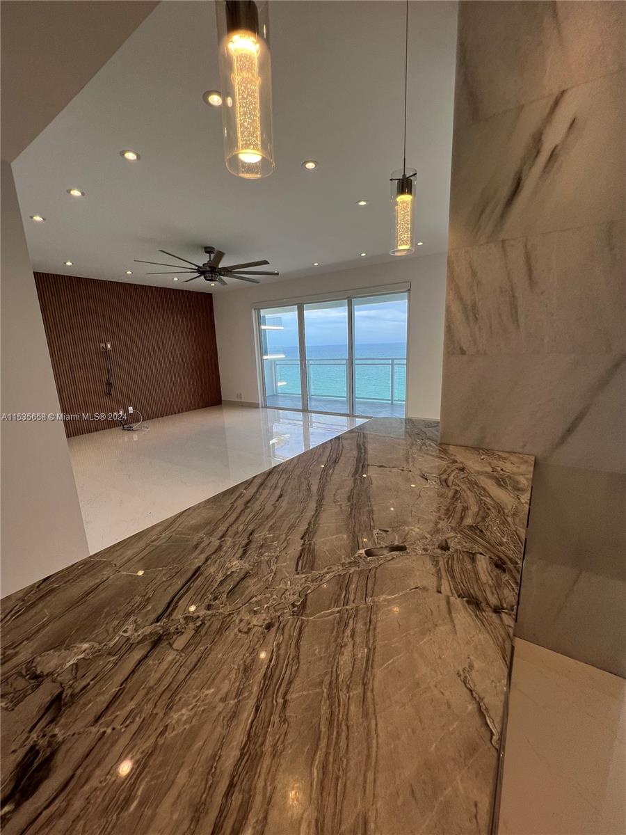 2030 S Ocean Dr 2221, Hallandale Beach, Florida 33009, 2 Bedrooms Bedrooms, ,2 BathroomsBathrooms,Residential,For Sale,2030 S Ocean Dr 2221,A11535658