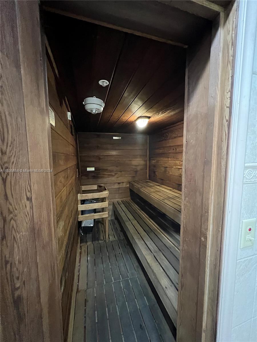 2030 S Ocean Dr 2221, Hallandale Beach, Florida 33009, 2 Bedrooms Bedrooms, ,2 BathroomsBathrooms,Residential,For Sale,2030 S Ocean Dr 2221,A11535658