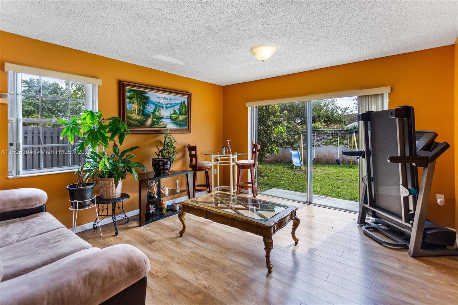 14636 SW 95th Ln, Miami, Florida 33186, 3 Bedrooms Bedrooms, ,2 BathroomsBathrooms,Residential,For Sale,14636 SW 95th Ln,A11526904