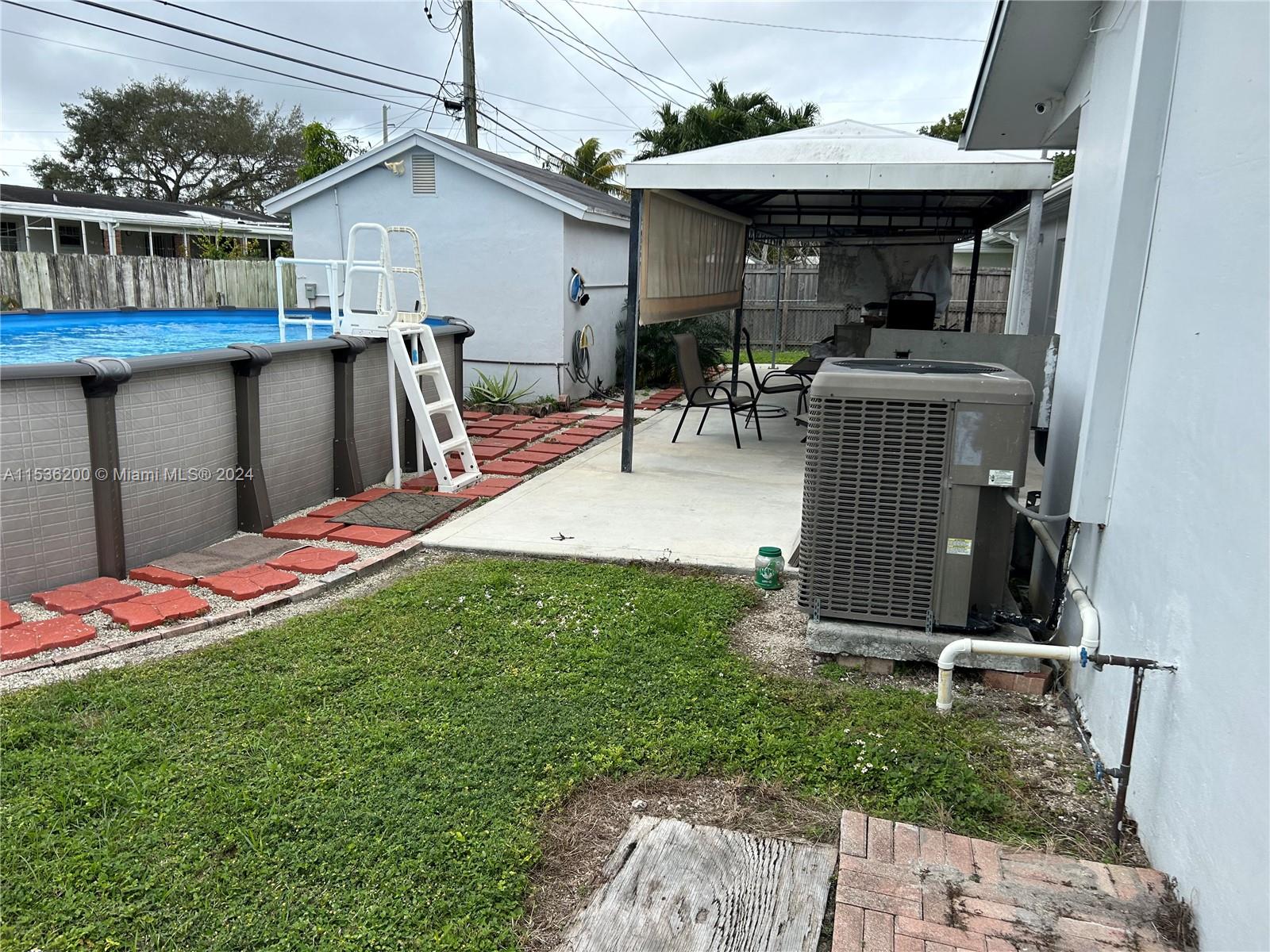 10540 SW 161st Ter, Miami, Florida 33157, 3 Bedrooms Bedrooms, ,2 BathroomsBathrooms,Residential,For Sale,10540 SW 161st Ter,A11536200