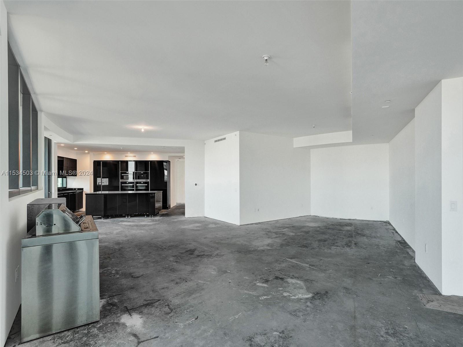 18555 Collins Ave, Sunny Isles Beach, FL, 33160 United States, 4 Bedrooms Bedrooms, ,4 BathroomsBathrooms,Residential,For Sale,Collins Ave,A11534503