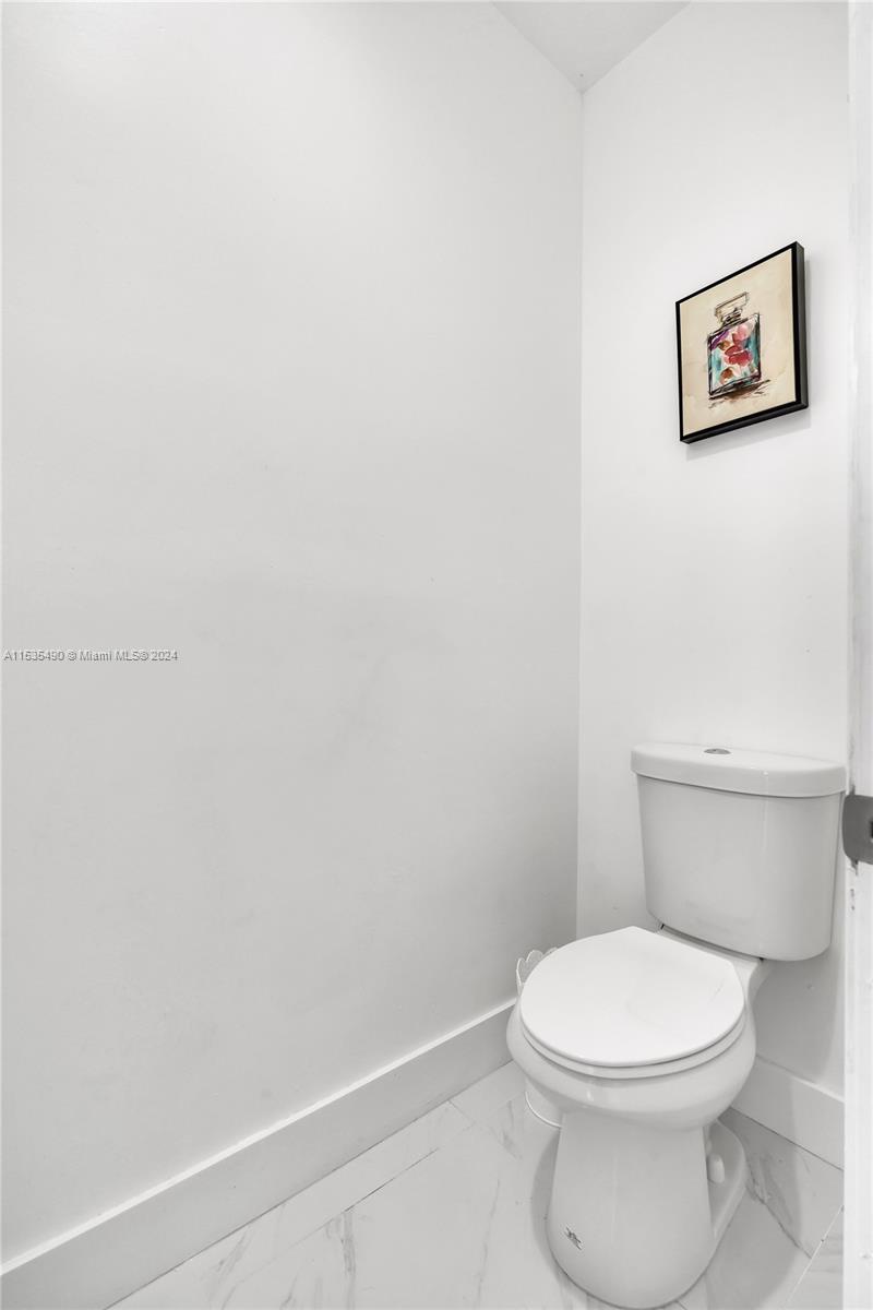 2214 NE 41st Ave, Homestead, Florida 33033, 4 Bedrooms Bedrooms, ,2 BathroomsBathrooms,Residentiallease,For Rent,2214 NE 41st Ave,A11535490