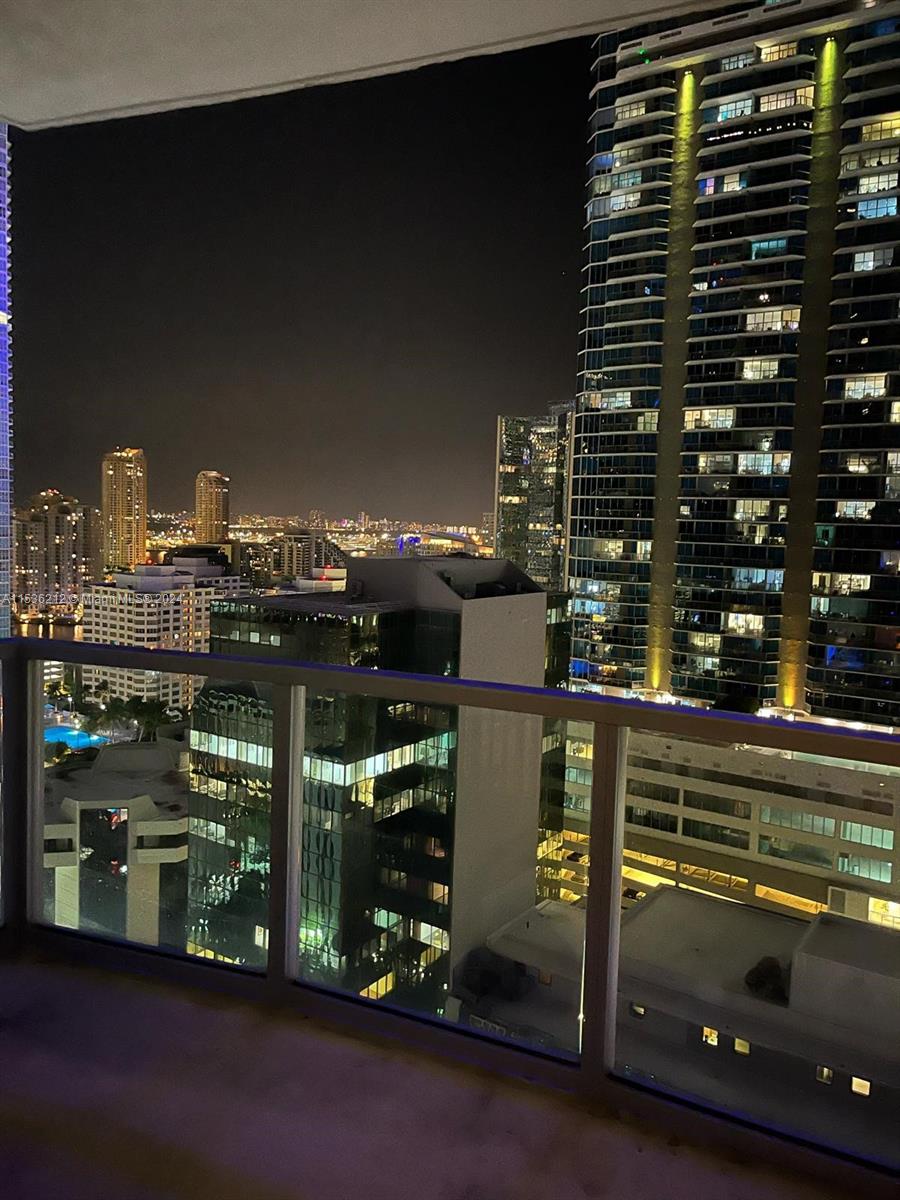 1060 BRICKELL AV 2603, Miami, Florida 33131, 1 Bedroom Bedrooms, ,1 BathroomBathrooms,Residential,For Sale,1060 BRICKELL AV 2603,A11536212