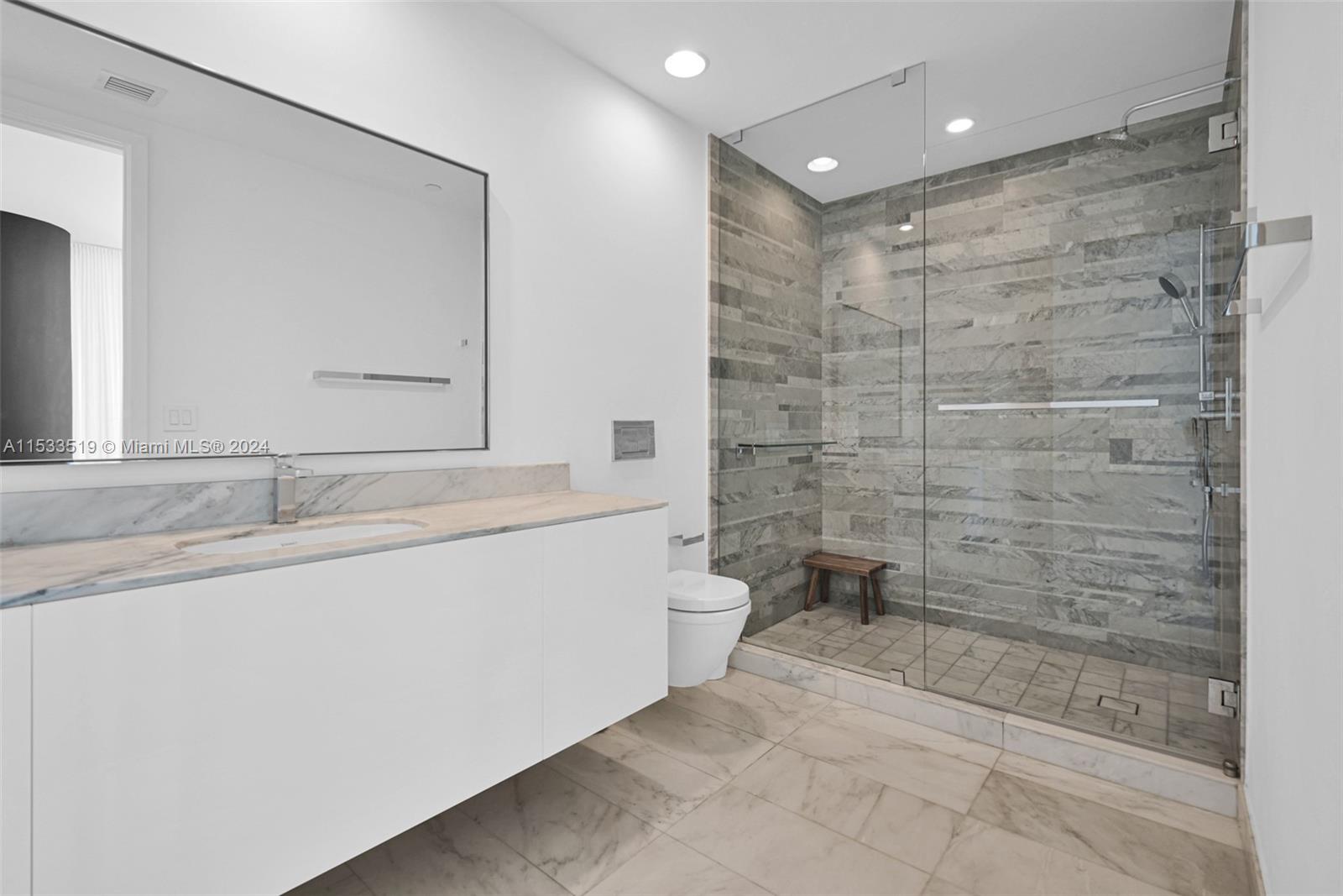 10203 Collins Ave 1002, Bal Harbour, FL 33154, 2 Bedrooms Bedrooms, ,3 BathroomsBathrooms,Residential,For Sale,Collins Ave,A11533519