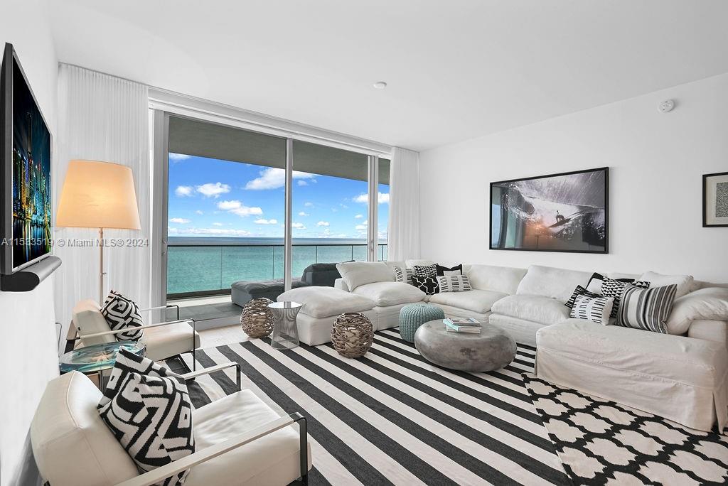 10203 Collins Ave 1002, Bal Harbour, FL 33154, 2 Bedrooms Bedrooms, ,3 BathroomsBathrooms,Residential,For Sale,Collins Ave,A11533519