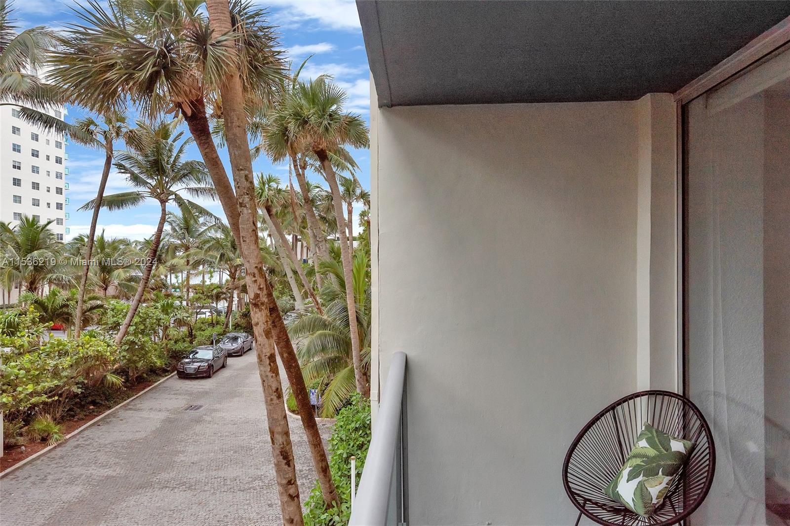 4001 S Ocean Dr 2G, Hollywood, Florida 33019, 1 Bedroom Bedrooms, ,1 BathroomBathrooms,Residential,For Sale,4001 S Ocean Dr 2G,A11536219