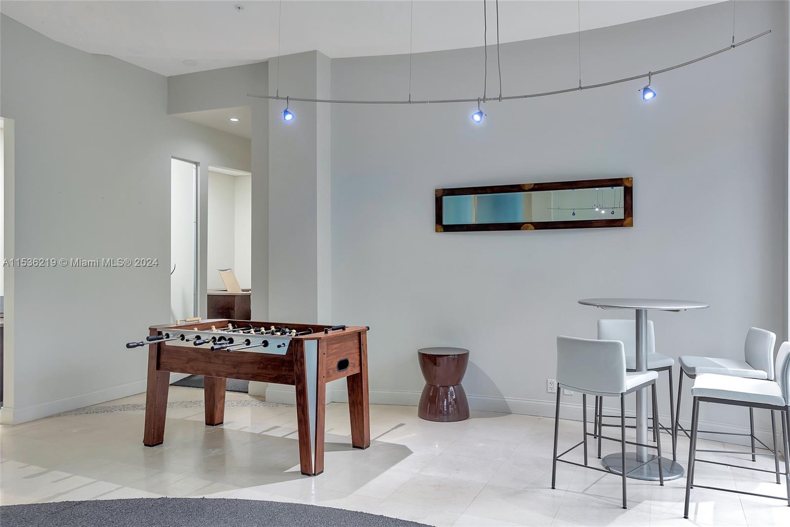 4001 S Ocean Dr 2G, Hollywood, Florida 33019, 1 Bedroom Bedrooms, ,1 BathroomBathrooms,Residential,For Sale,4001 S Ocean Dr 2G,A11536219