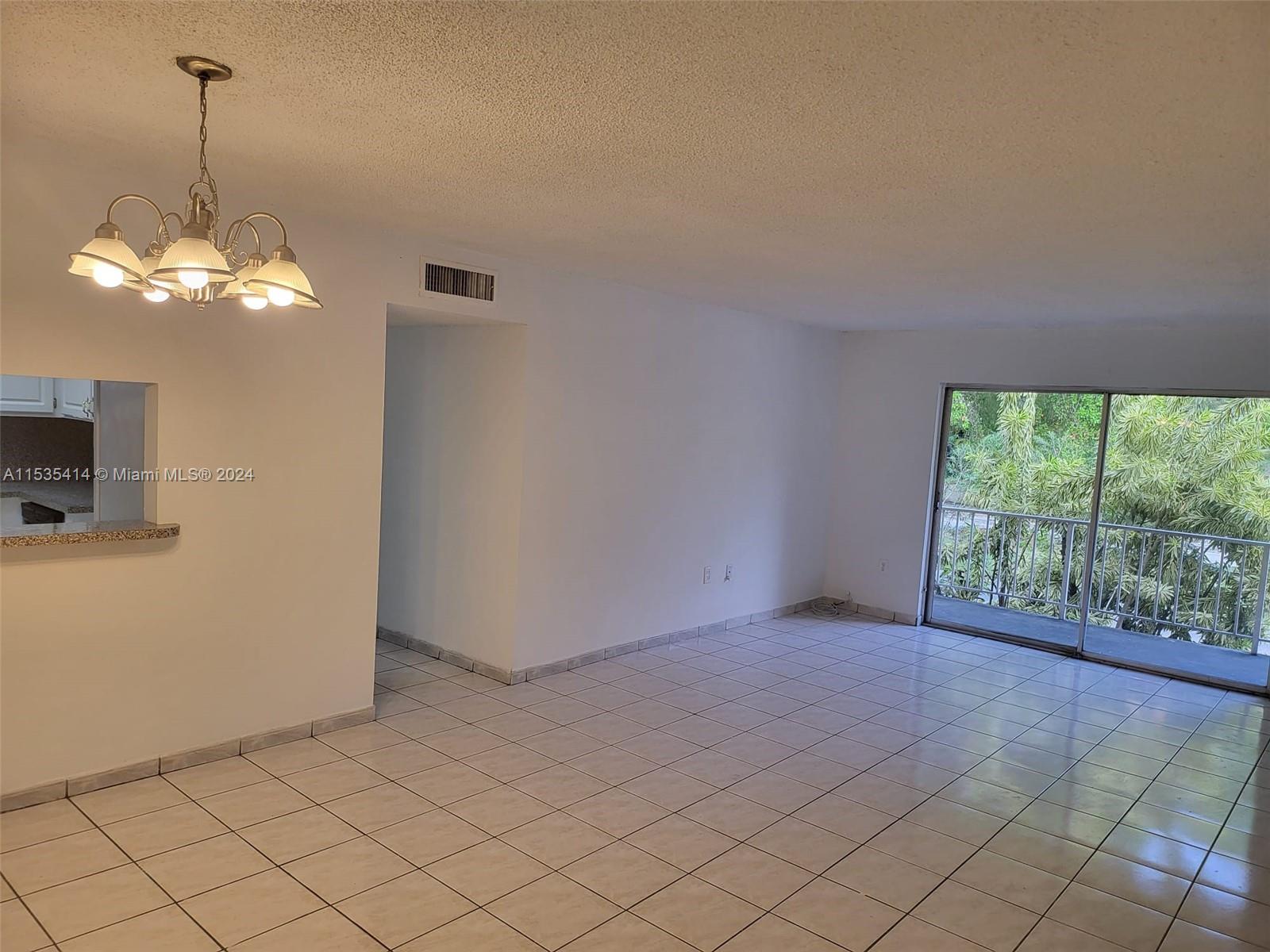 13700 SW 62nd St 207, Miami, Florida 33183, 3 Bedrooms Bedrooms, ,2 BathroomsBathrooms,Residential,For Sale,13700 SW 62nd St 207,A11535414
