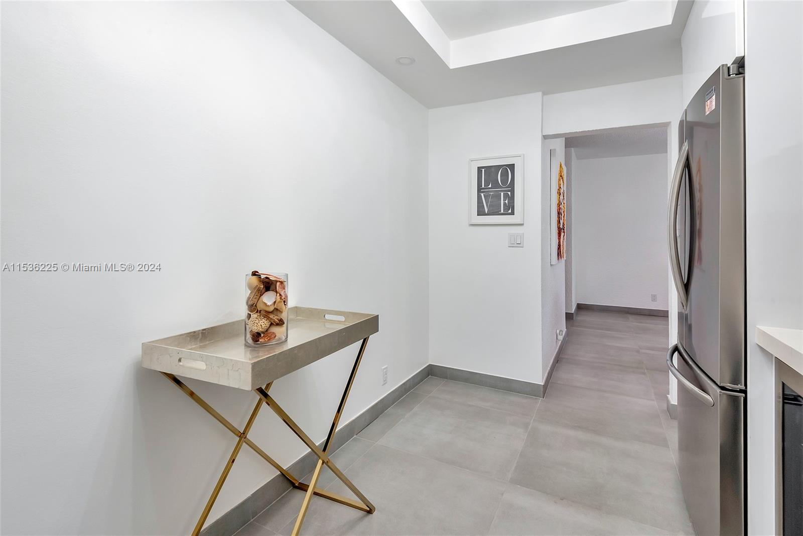 4001 S Ocean Dr 2G, Hollywood, Florida 33019, 1 Bedroom Bedrooms, ,1 BathroomBathrooms,Residentiallease,For Rent,4001 S Ocean Dr 2G,A11536225