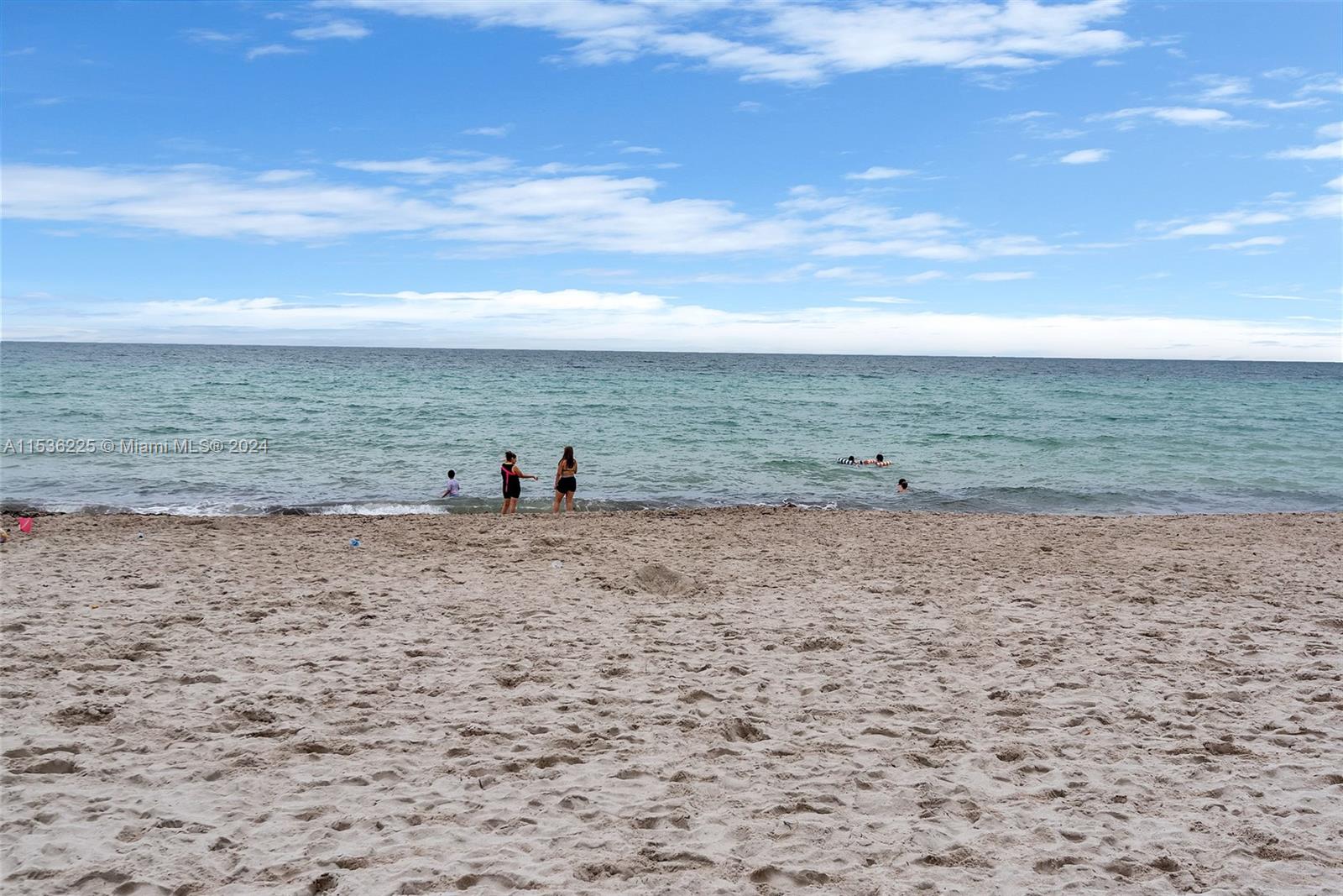 4001 S Ocean Dr 2G, Hollywood, Florida 33019, 1 Bedroom Bedrooms, ,1 BathroomBathrooms,Residentiallease,For Rent,4001 S Ocean Dr 2G,A11536225