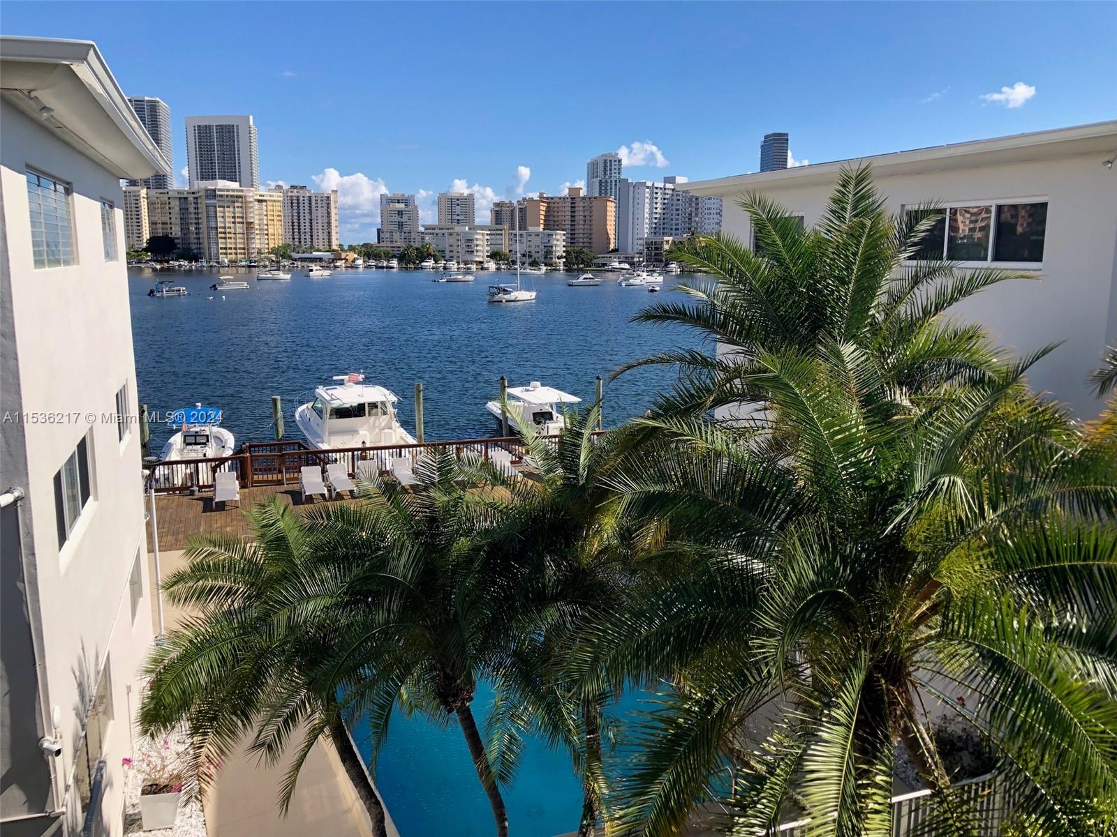 462 Golden Isles Dr 308, Hallandale Beach, Florida 33009, 1 Bedroom Bedrooms, ,1 BathroomBathrooms,Residentiallease,For Rent,462 Golden Isles Dr 308,A11536217