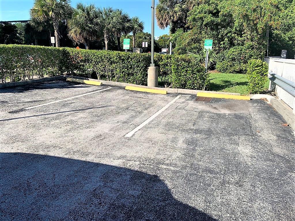 3375 N Country Club Dr, Slip 23, Aventura, Florida 33180, ,Land,For Sale,3375 N Country Club Dr, Slip 23,A11535945