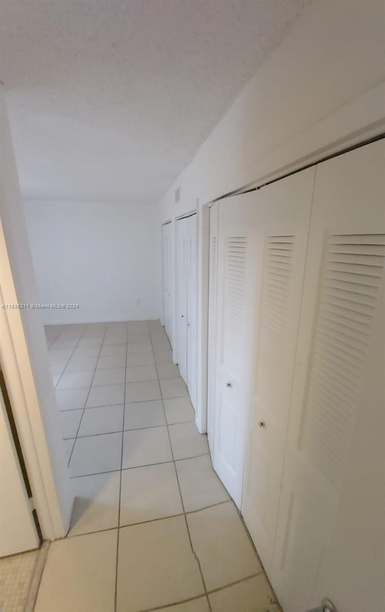 6960 Miami Gardens Dr 2-222, Hialeah, Florida 33015, 2 Bedrooms Bedrooms, ,2 BathroomsBathrooms,Residentiallease,For Rent,6960 Miami Gardens Dr 2-222,A11536211