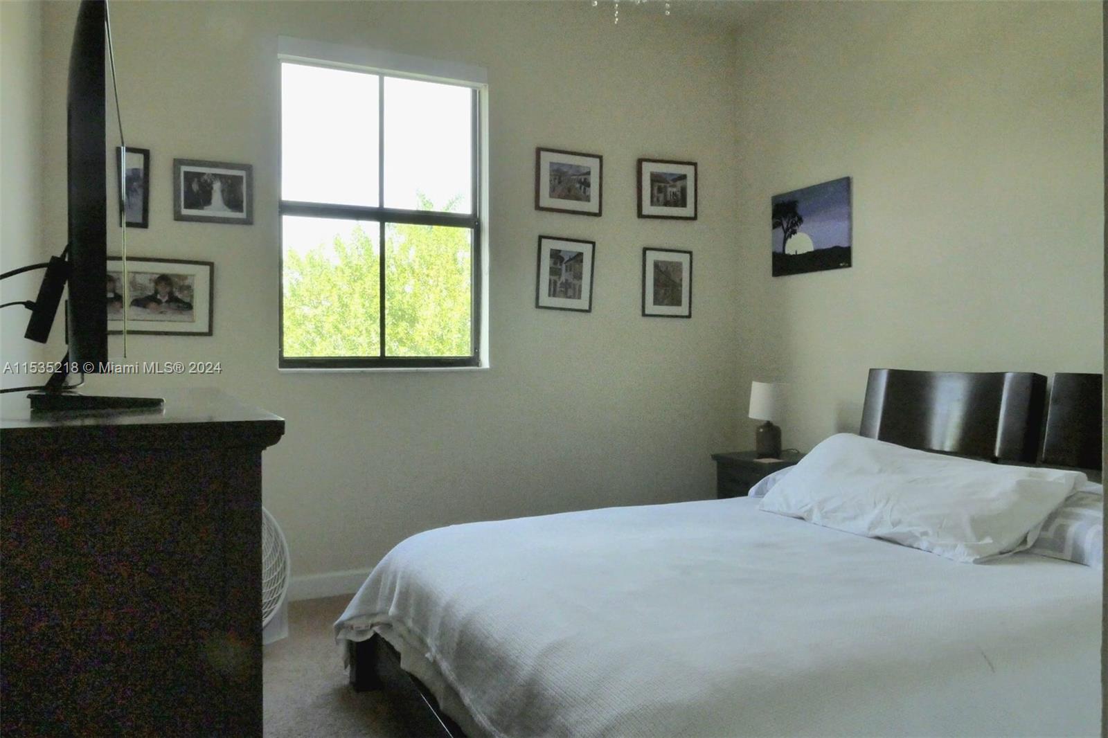 423 SE 33rd Ter, Homestead, Florida 33033, 3 Bedrooms Bedrooms, ,2 BathroomsBathrooms,Residential,For Sale,423 SE 33rd Ter,A11535218