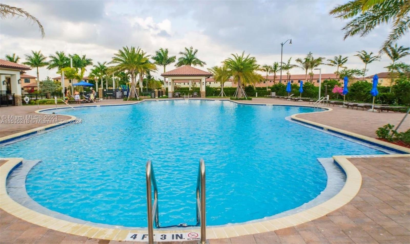 423 SE 33rd Ter, Homestead, Florida 33033, 3 Bedrooms Bedrooms, ,2 BathroomsBathrooms,Residential,For Sale,423 SE 33rd Ter,A11535218