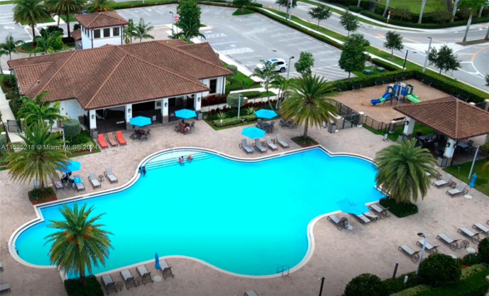 423 SE 33rd Ter, Homestead, Florida 33033, 3 Bedrooms Bedrooms, ,2 BathroomsBathrooms,Residential,For Sale,423 SE 33rd Ter,A11535218