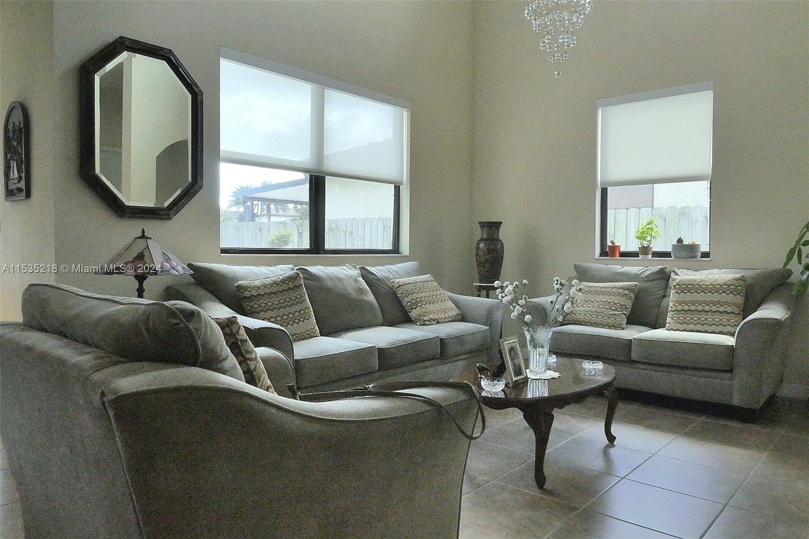 423 SE 33rd Ter, Homestead, Florida 33033, 3 Bedrooms Bedrooms, ,2 BathroomsBathrooms,Residential,For Sale,423 SE 33rd Ter,A11535218