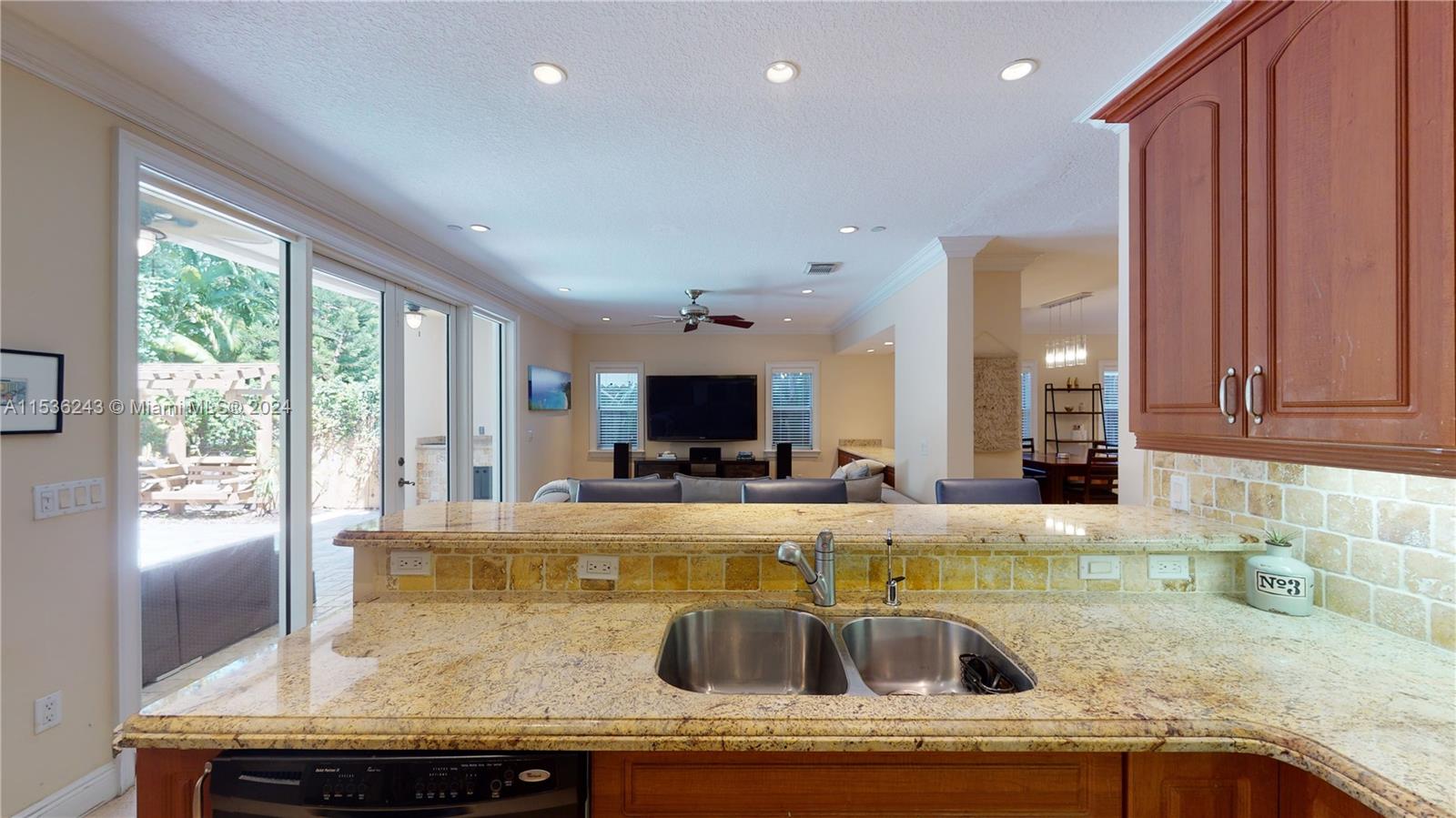 3060 Indiana St 3060, Coconut Grove, Florida 33133, 3 Bedrooms Bedrooms, ,2 BathroomsBathrooms,Residential,For Sale,3060 Indiana St 3060,A11536243
