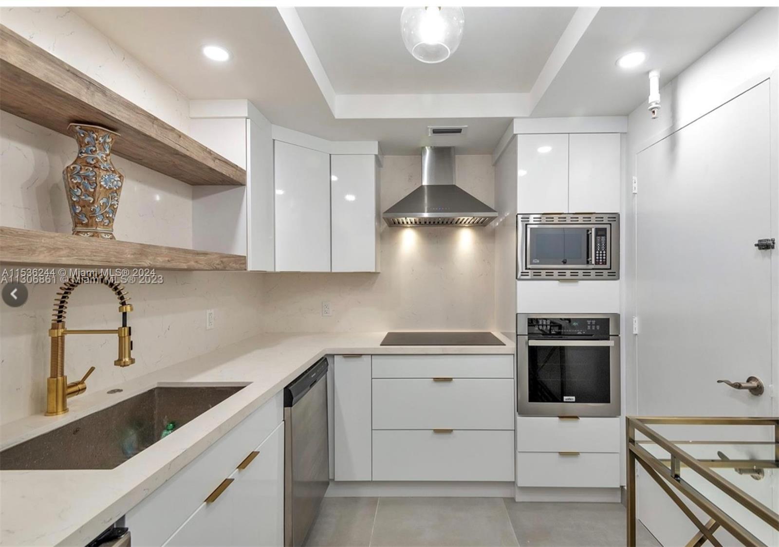 4001 S Ocean Dr 9F, Hollywood, Florida 33019, 2 Bedrooms Bedrooms, ,2 BathroomsBathrooms,Residentiallease,For Rent,4001 S Ocean Dr 9F,A11536244