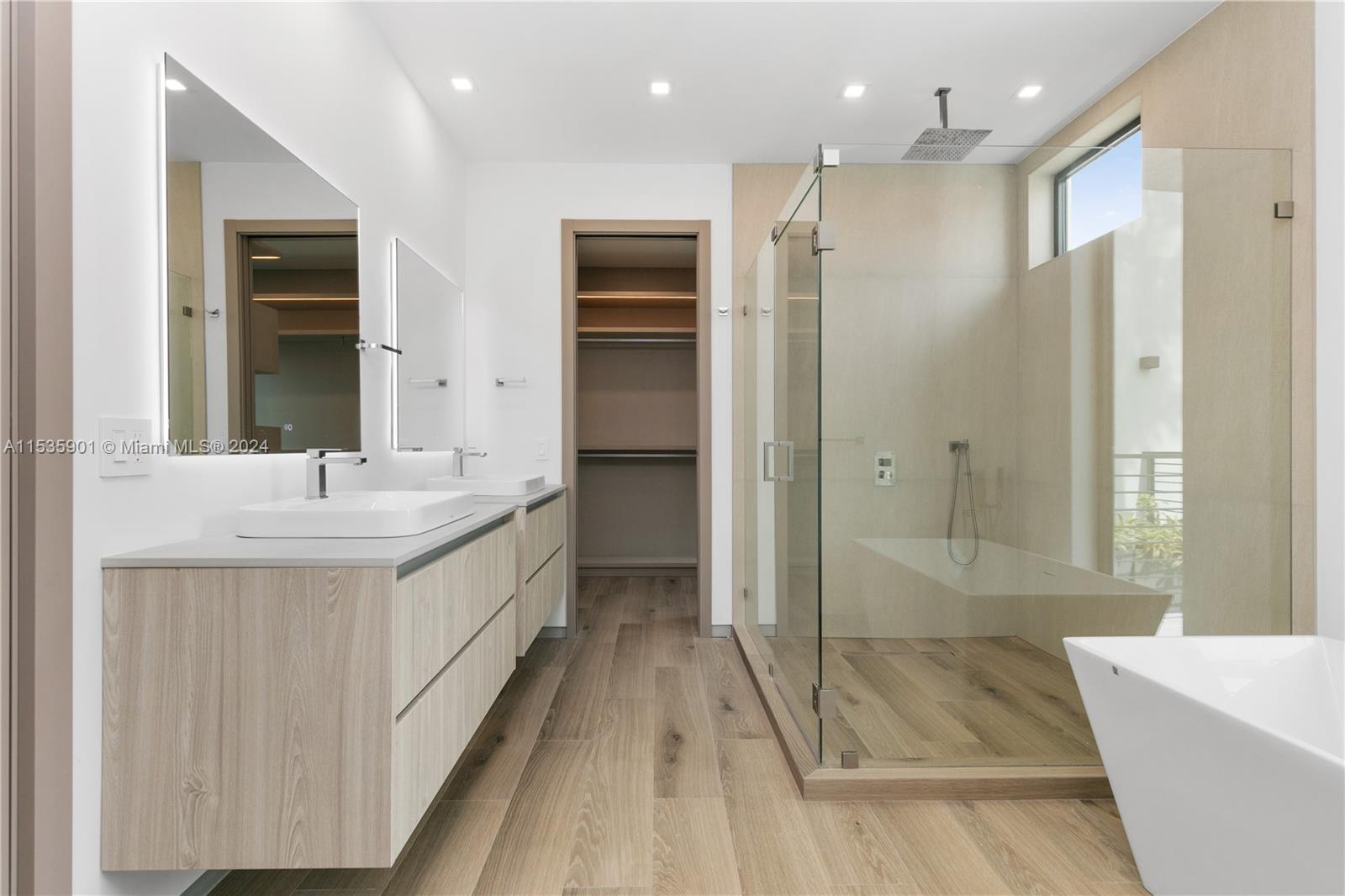 4115 Park Ave, Miami, FL, 33133 United States, 5 Bedrooms Bedrooms, ,6 BathroomsBathrooms,Residential,For Sale,Park Ave,A11535901