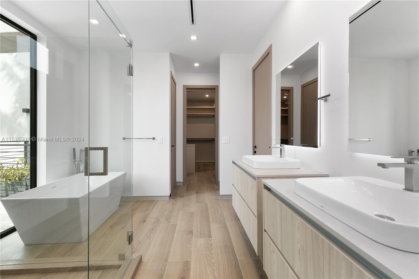 4115 Park Ave, Miami, FL, 33133 United States, 5 Bedrooms Bedrooms, ,6 BathroomsBathrooms,Residential,For Sale,Park Ave,A11535901