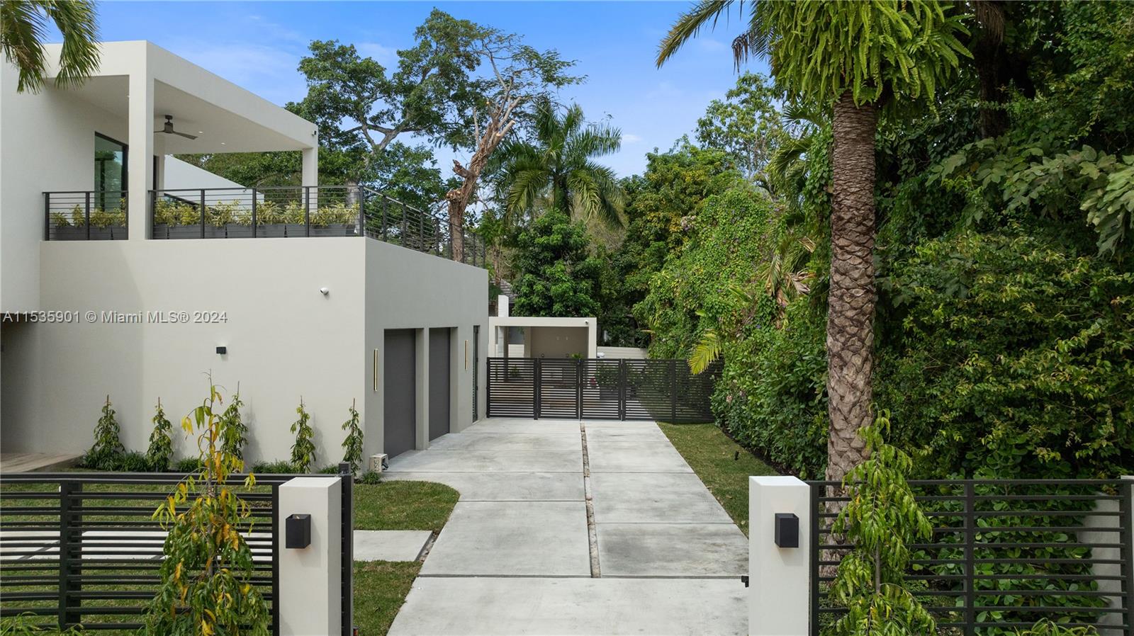 4115 Park Ave, Miami, FL, 33133 United States, 5 Bedrooms Bedrooms, ,6 BathroomsBathrooms,Residential,For Sale,Park Ave,A11535901