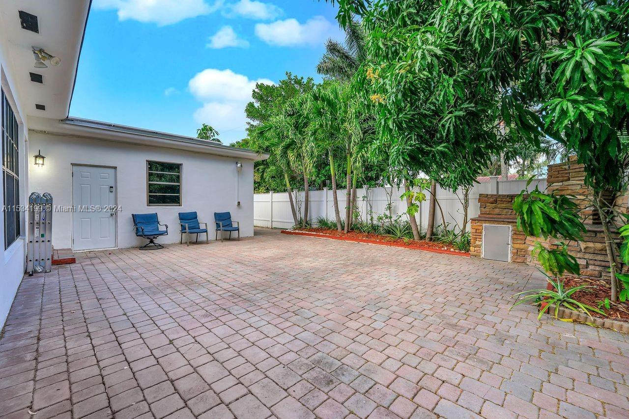 1339 71st St, Miami Beach, Florida 33141, 6 Bedrooms Bedrooms, ,3 BathroomsBathrooms,Residential,For Sale,1339 71st St,A11534199