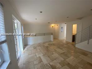 261 Navarre Ave C-4, Coral Gables, Florida 33134, 2 Bedrooms Bedrooms, ,2 BathroomsBathrooms,Residentiallease,For Rent,261 Navarre Ave C-4,A11536270