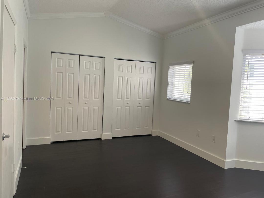 261 Navarre Ave C-4, Coral Gables, Florida 33134, 2 Bedrooms Bedrooms, ,2 BathroomsBathrooms,Residentiallease,For Rent,261 Navarre Ave C-4,A11536270