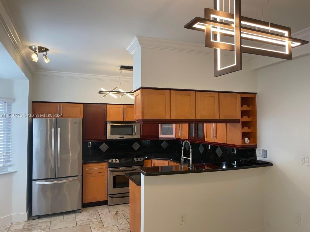 261 Navarre Ave C-4, Coral Gables, Florida 33134, 2 Bedrooms Bedrooms, ,2 BathroomsBathrooms,Residentiallease,For Rent,261 Navarre Ave C-4,A11536270