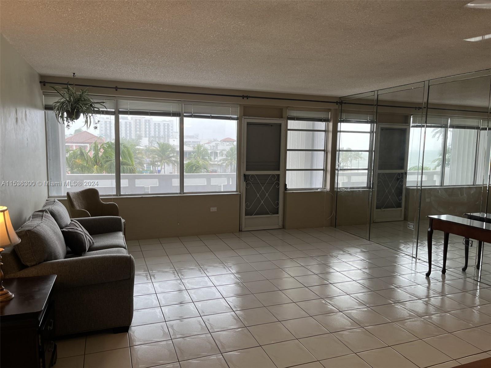 3111 N Ocean Drive 308, Hollywood, Florida 33019, 1 Bedroom Bedrooms, ,1 BathroomBathrooms,Residential,For Sale,3111 N Ocean Drive 308,A11536300