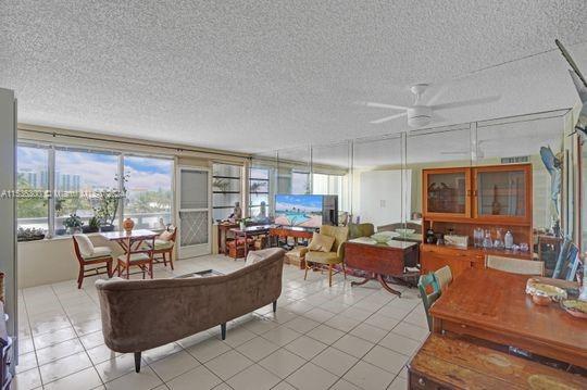 3111 N Ocean Drive 308, Hollywood, Florida 33019, 1 Bedroom Bedrooms, ,1 BathroomBathrooms,Residential,For Sale,3111 N Ocean Drive 308,A11536300