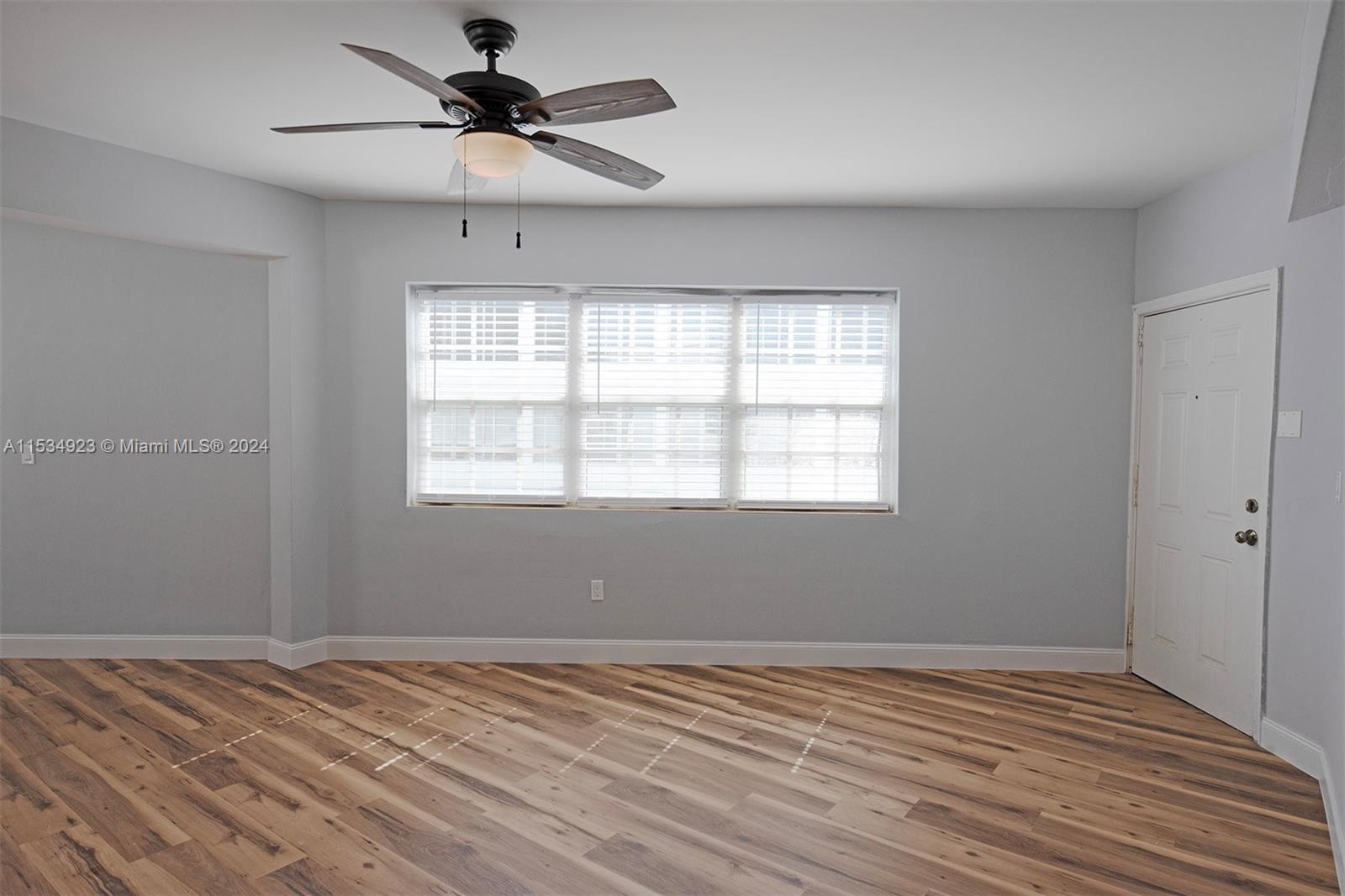 2383 Flamingo Dr 11, Miami Beach, Florida 33140, 3 Bedrooms Bedrooms, ,2 BathroomsBathrooms,Residentiallease,For Rent,2383 Flamingo Dr 11,A11534923