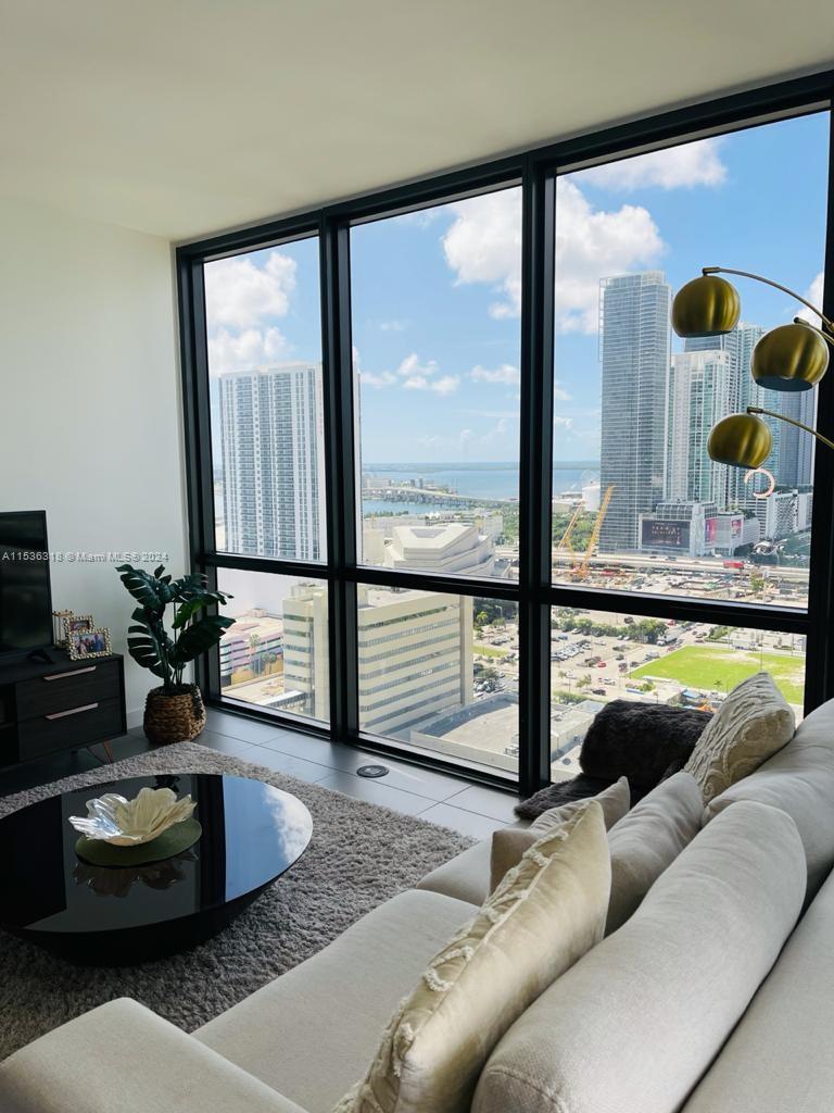 1600 NE 1st Ave 2510, Miami, Florida 33132, 2 Bedrooms Bedrooms, ,2 BathroomsBathrooms,Residential,For Sale,1600 NE 1st Ave 2510,A11536318