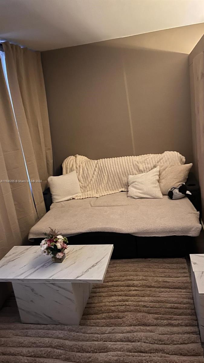 1000 West Ave 332, Miami Beach, Florida 33139, 1 Bedroom Bedrooms, ,1 BathroomBathrooms,Residentiallease,For Rent,1000 West Ave 332,A11536255