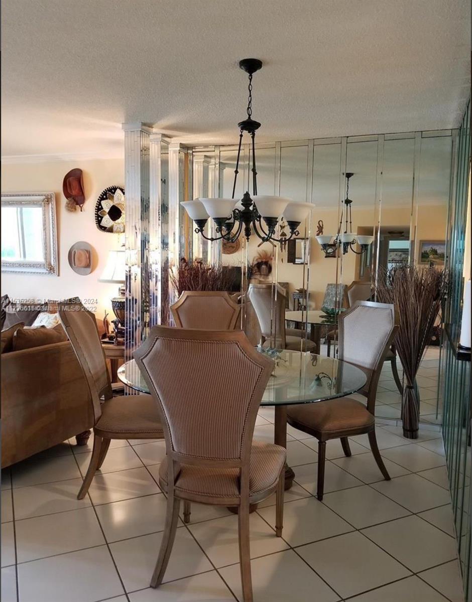 5401 Collins Ave 135, Miami Beach, Florida 33140, 2 Bedrooms Bedrooms, ,2 BathroomsBathrooms,Residential,For Sale,5401 Collins Ave 135,A11536258