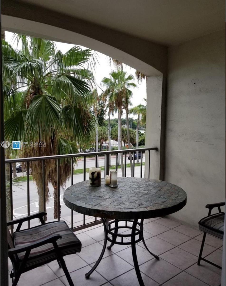 5401 Collins Ave 135, Miami Beach, Florida 33140, 2 Bedrooms Bedrooms, ,2 BathroomsBathrooms,Residential,For Sale,5401 Collins Ave 135,A11536258