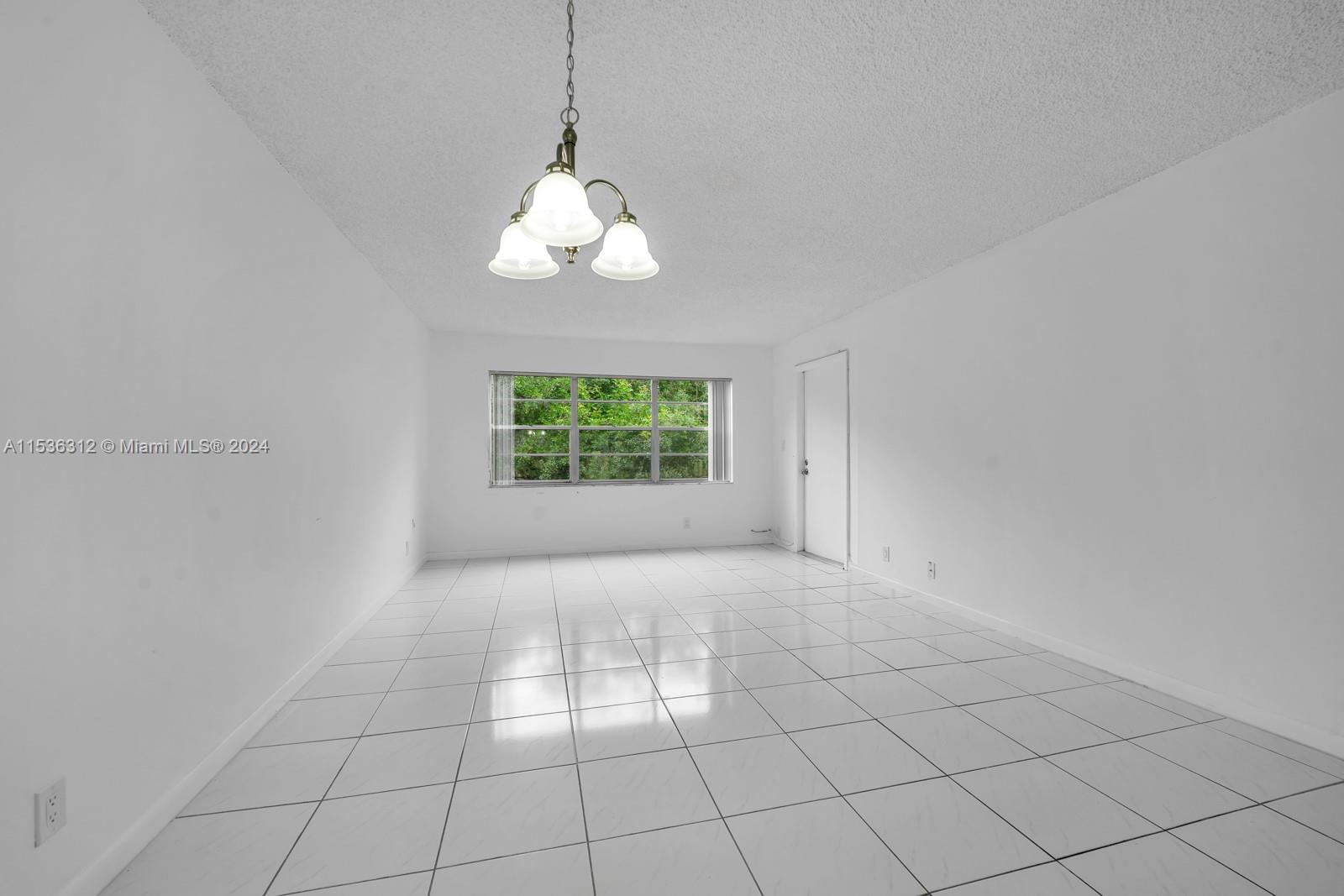 8405 NW 61st St D208, Tamarac, Florida 33321, 1 Bedroom Bedrooms, ,1 BathroomBathrooms,Residential,For Sale,8405 NW 61st St D208,A11536312