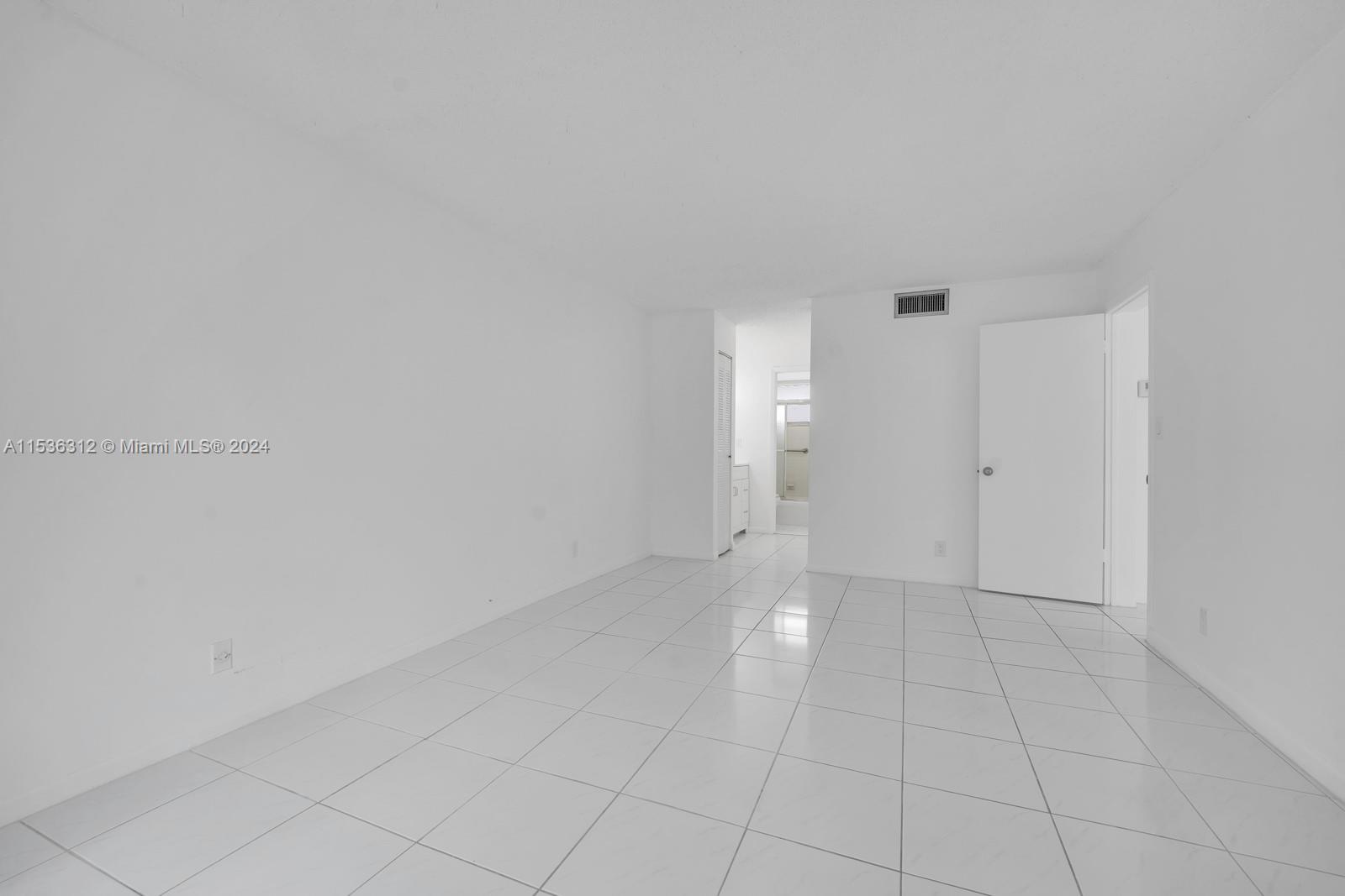 8405 NW 61st St D208, Tamarac, Florida 33321, 1 Bedroom Bedrooms, ,1 BathroomBathrooms,Residential,For Sale,8405 NW 61st St D208,A11536312