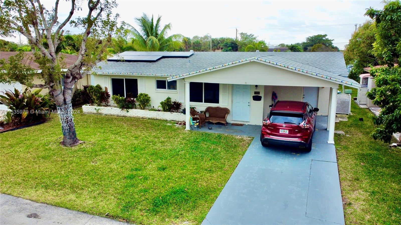 7112 NW 57th Dr, Tamarac, Florida 33321, 2 Bedrooms Bedrooms, ,2 BathroomsBathrooms,Residential,For Sale,7112 NW 57th Dr,A11535979