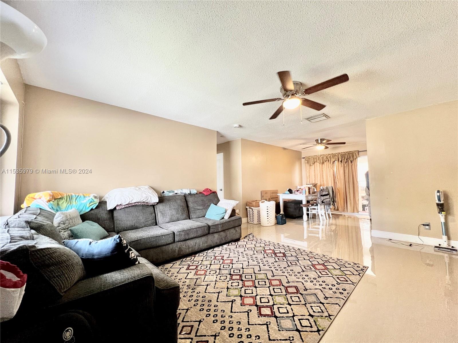 7112 NW 57th Dr, Tamarac, Florida 33321, 2 Bedrooms Bedrooms, ,2 BathroomsBathrooms,Residential,For Sale,7112 NW 57th Dr,A11535979